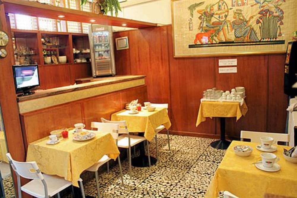 Hotel Del Sud Milano Ngoại thất bức ảnh