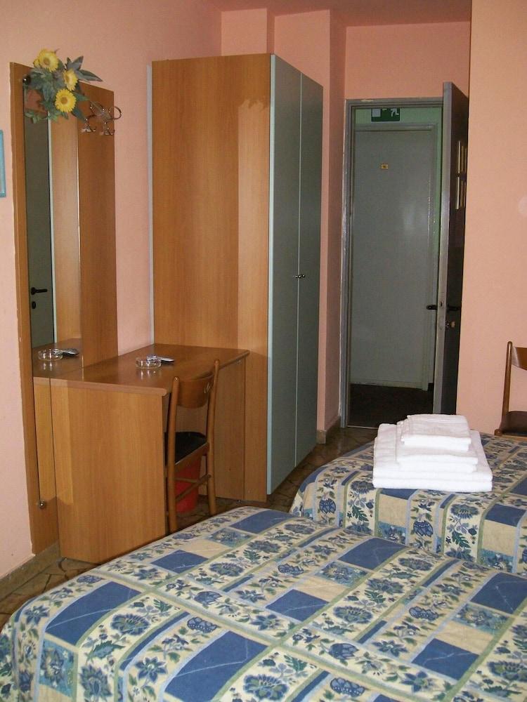 Hotel Del Sud Milano Ngoại thất bức ảnh