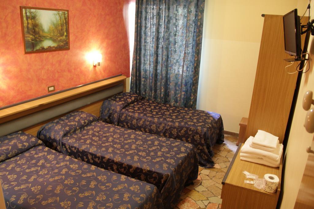 Hotel Del Sud Milano Ngoại thất bức ảnh
