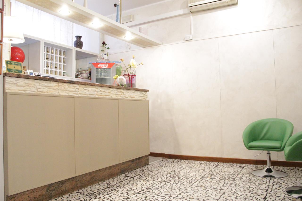 Hotel Del Sud Milano Ngoại thất bức ảnh